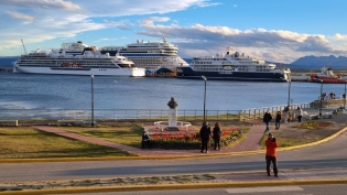 20:38 hs. la postal de un atardecer soleado