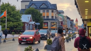 21:09 hs. Anochecer sin oscuridad