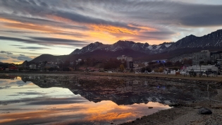 19:06 hs. La experiencia de contemplar este atardecer 