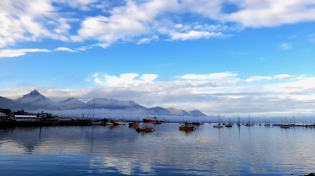 15:34 hs. Ushuaia bajo la niebla