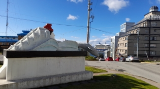 09:34 hs. desde el acceso a la Base Naval Ushuaia
