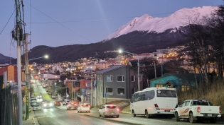 09:16 hs. Amanece desde la Avenida Magallanes