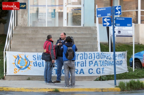 Trabajadores de Camuzzi realizan un paro de 48 horas