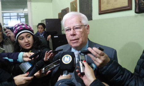 El Malvinense Alejandro Betts votó en Ushuaia