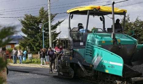 Ushuaia avanza con su plan de repavimentación: "El pavimento nuevo se cobrará por contribución de mejoras"